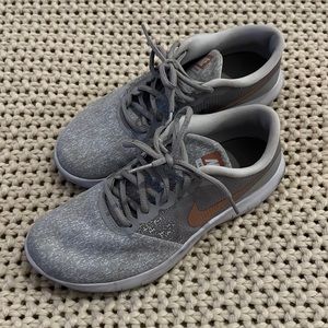 Grey Nike Tennis Shoes